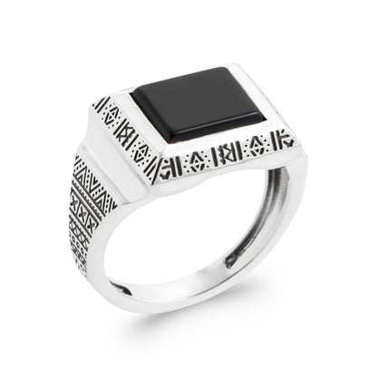 Protection Luna Ring Black Agate