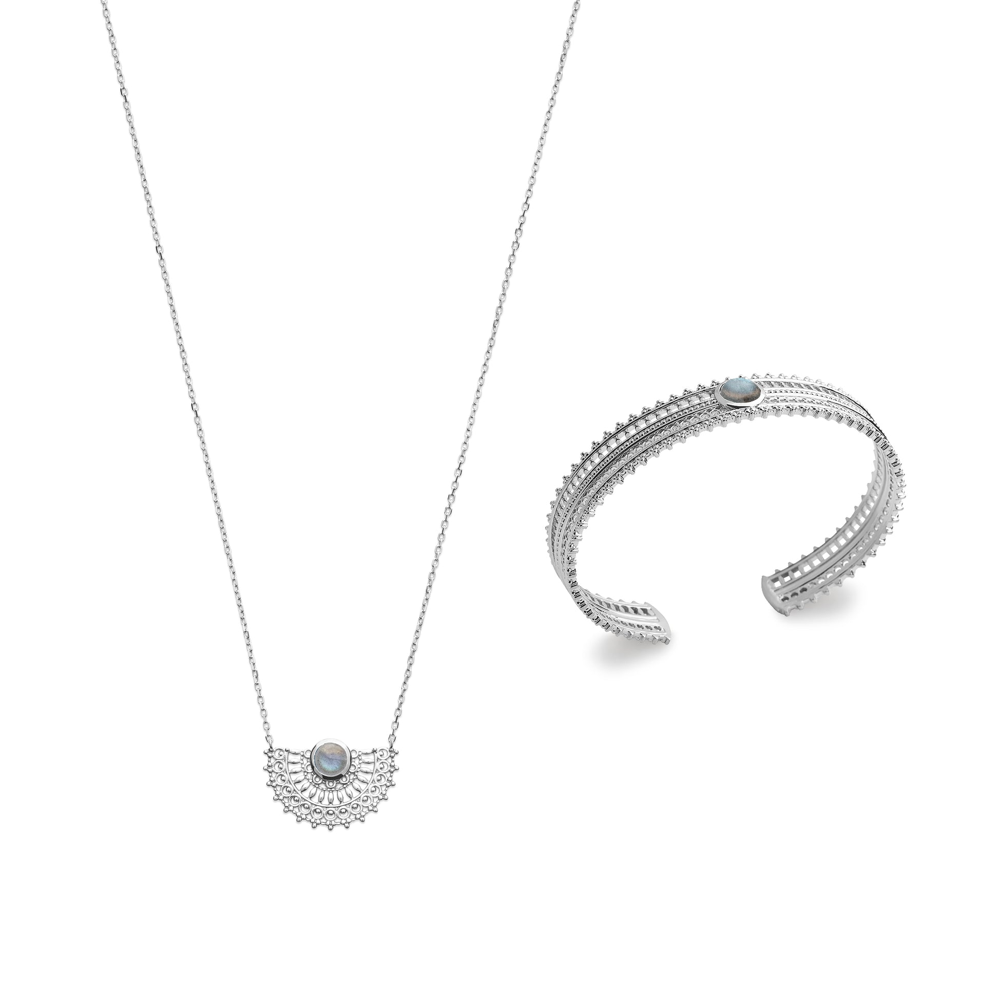 Transformation Luna Bangle