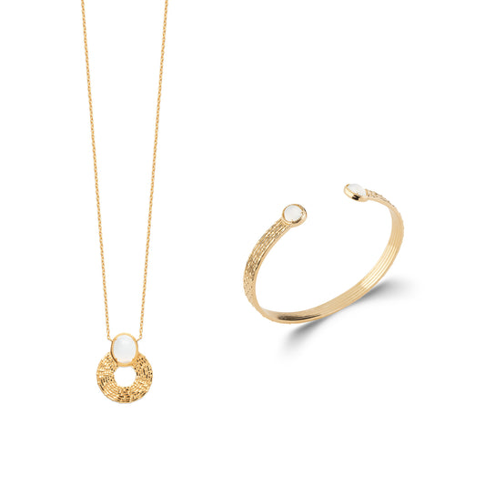 Femininity Luna Necklace