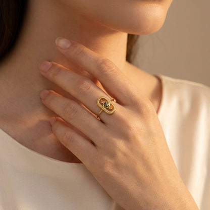 Vitality Daphne Ring - Lifestyle
